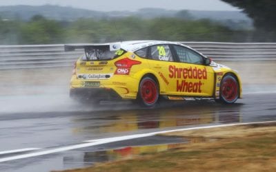 Team Shredded Wheat Racing with Gallagher battles hard for top 5 finish at Snetterton