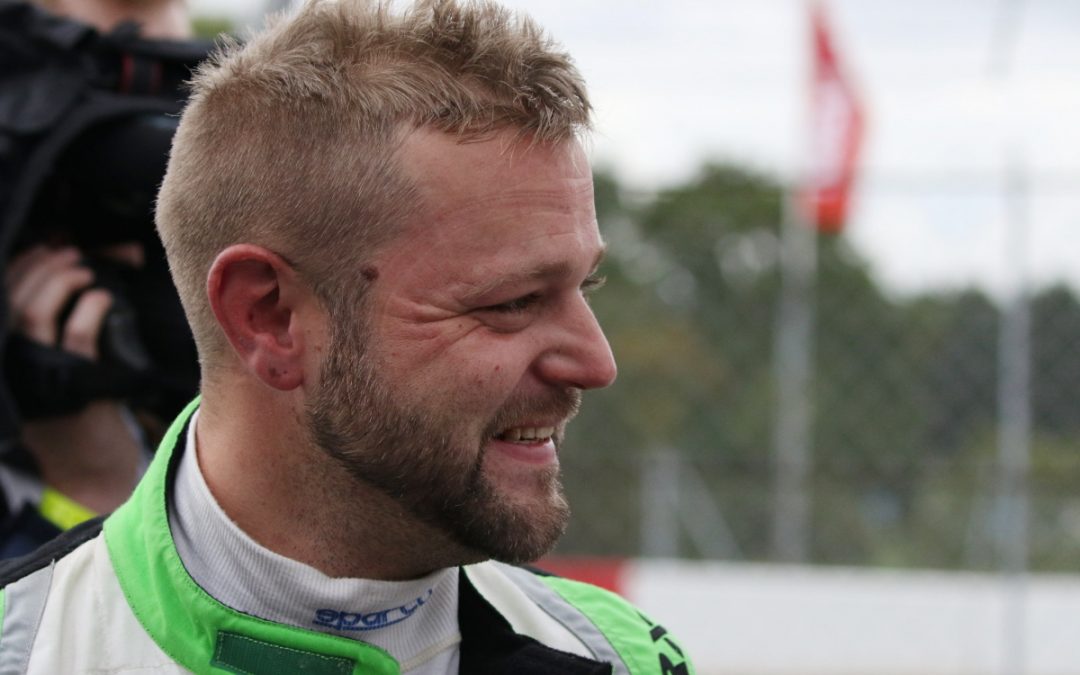 OSBORNE TO RACE WITH POIGNANT TRIBUTE TO LATE VW CUP RACER TOM WALKER