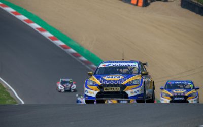 PODIUM HAT-TRICK PUTS NAPA RACING UK ON TOP
