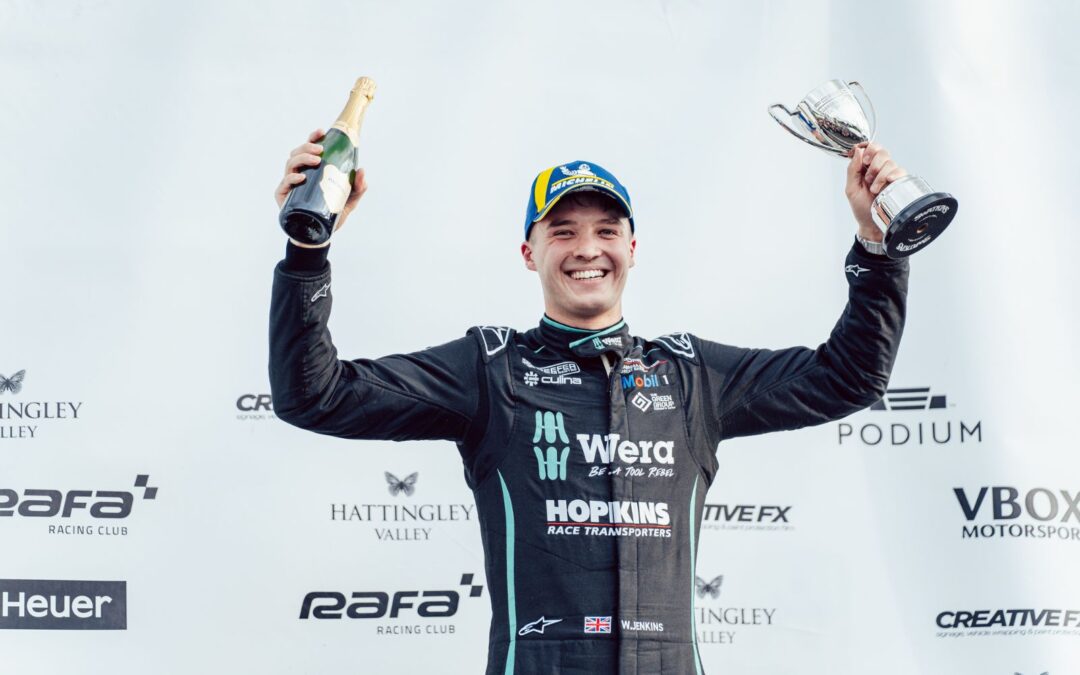 Will Jenkins Completes 2025 Porsche Season With Brilliant Brands Hatch Podium
